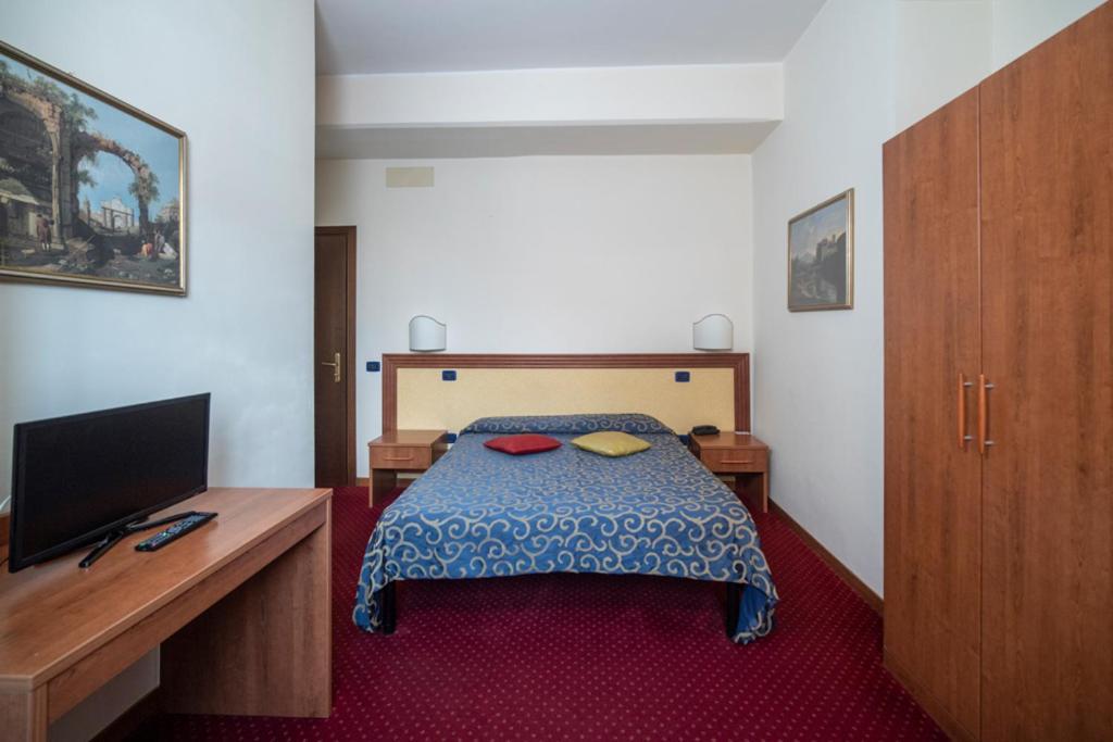 Hotel Italia & Lombardi Montefiascone Εξωτερικό φωτογραφία