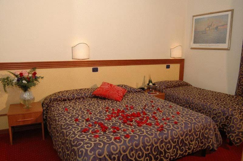 Hotel Italia & Lombardi Montefiascone Εξωτερικό φωτογραφία